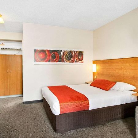 Econo Lodge Griffith Motor Inn Exteriör bild