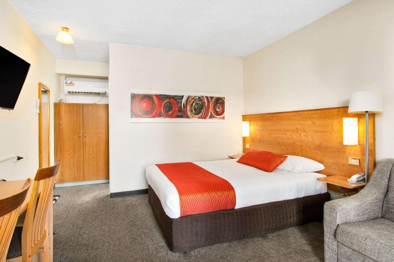 Econo Lodge Griffith Motor Inn Exteriör bild